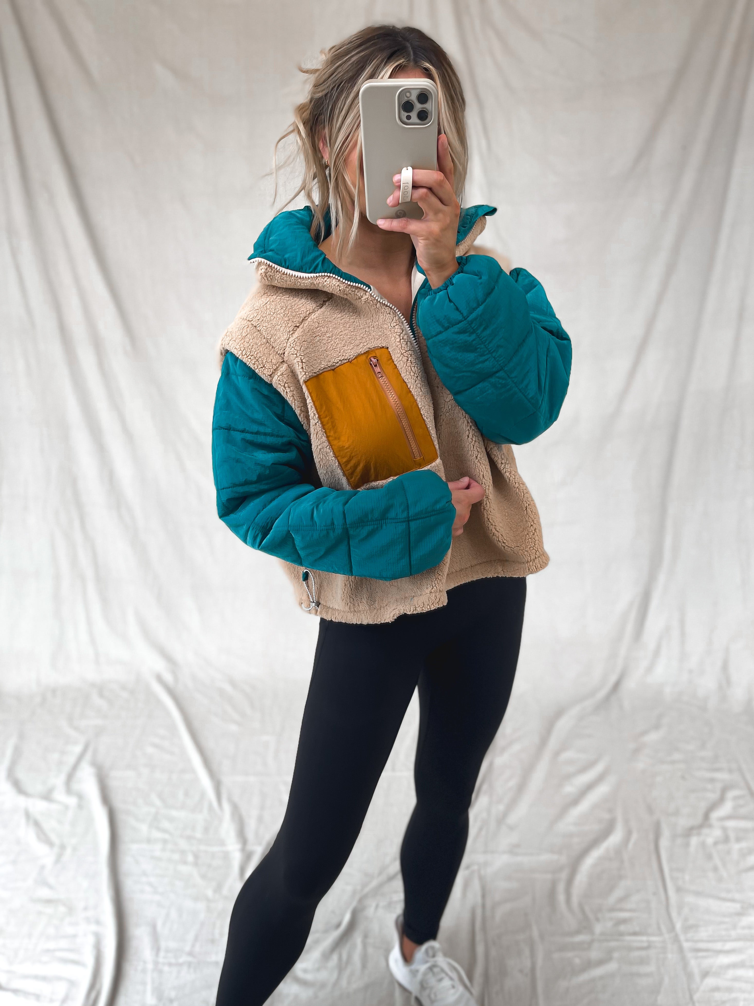 Season Favorite Pullover in Multi Color